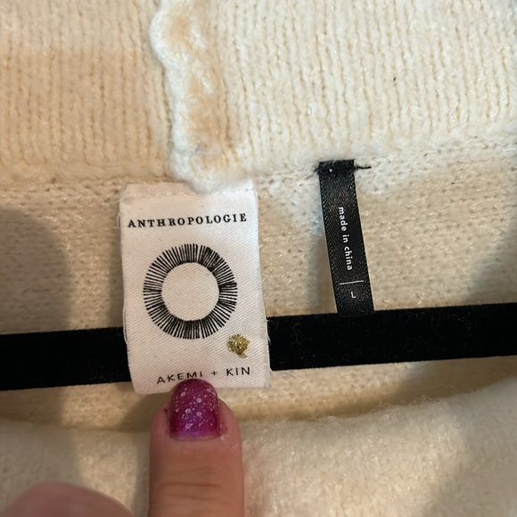 Anthro Akemi&Kim Cream Ladies Cowl Neck Sweater size Large - Picture 2 of 10